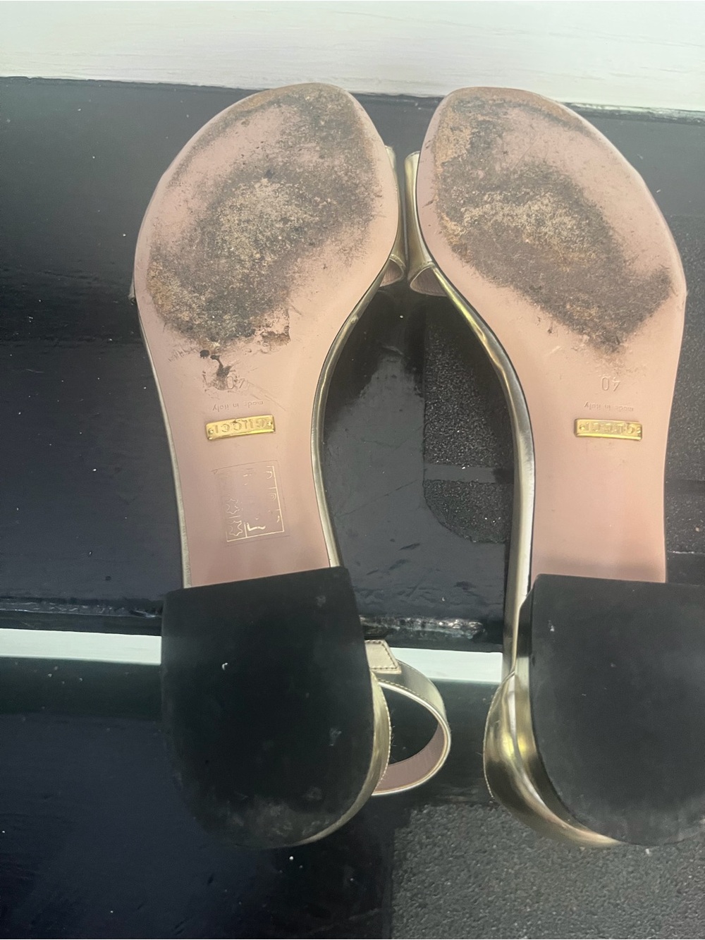 Authentic Gucci Sandals - Picture 4 of 6